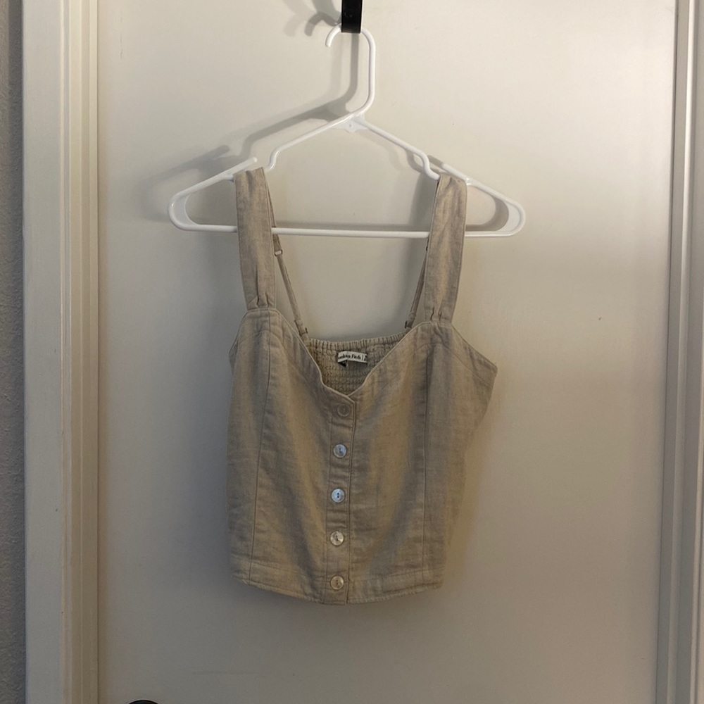 ABERCROMBIE & FITCH CROPPED TAN TOP